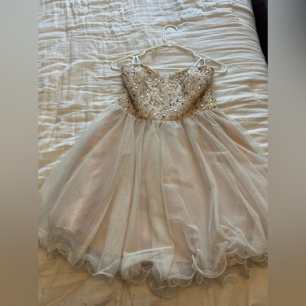 Size 9 champagne formal dress